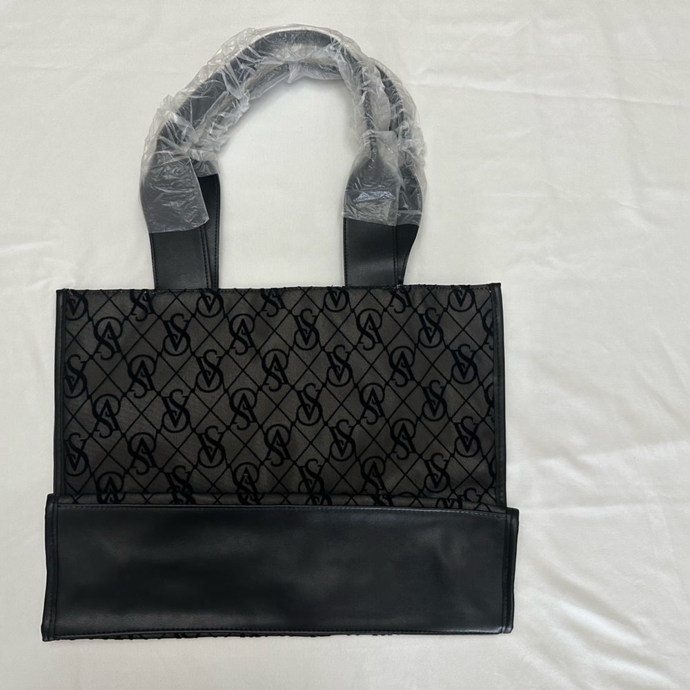Victoria's Secret tote bag